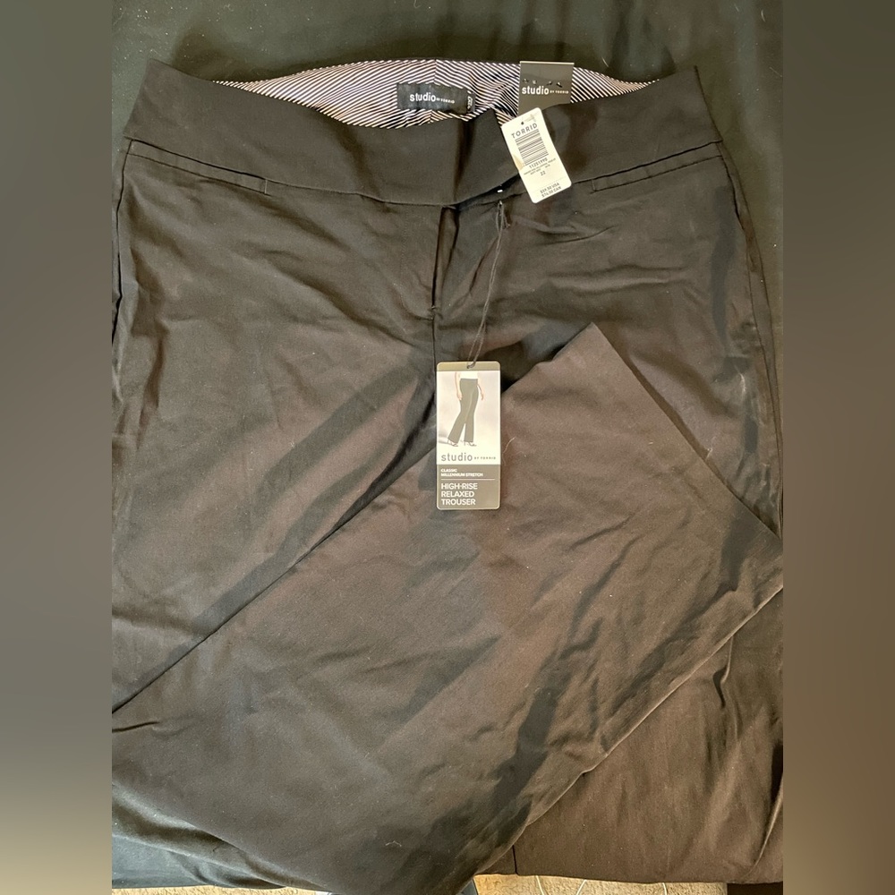 Studio Classic Millennium Stretch Black High Rise Relaxed Trouser
